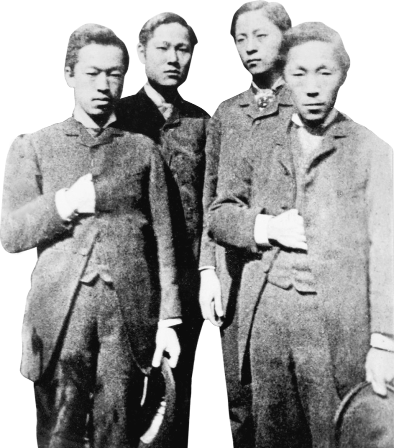 1884년 갑신정변 후 일본으로 망명한 갑신정변 주인공들. 왼쪽부터 박영효, 서광범, 서재필, 김옥균.